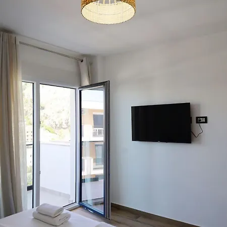 Modern Sea View In فندق-كبسولة *