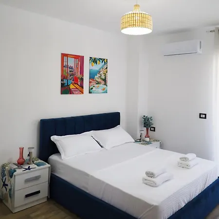 Modern Sea View In فندق-كبسولة *